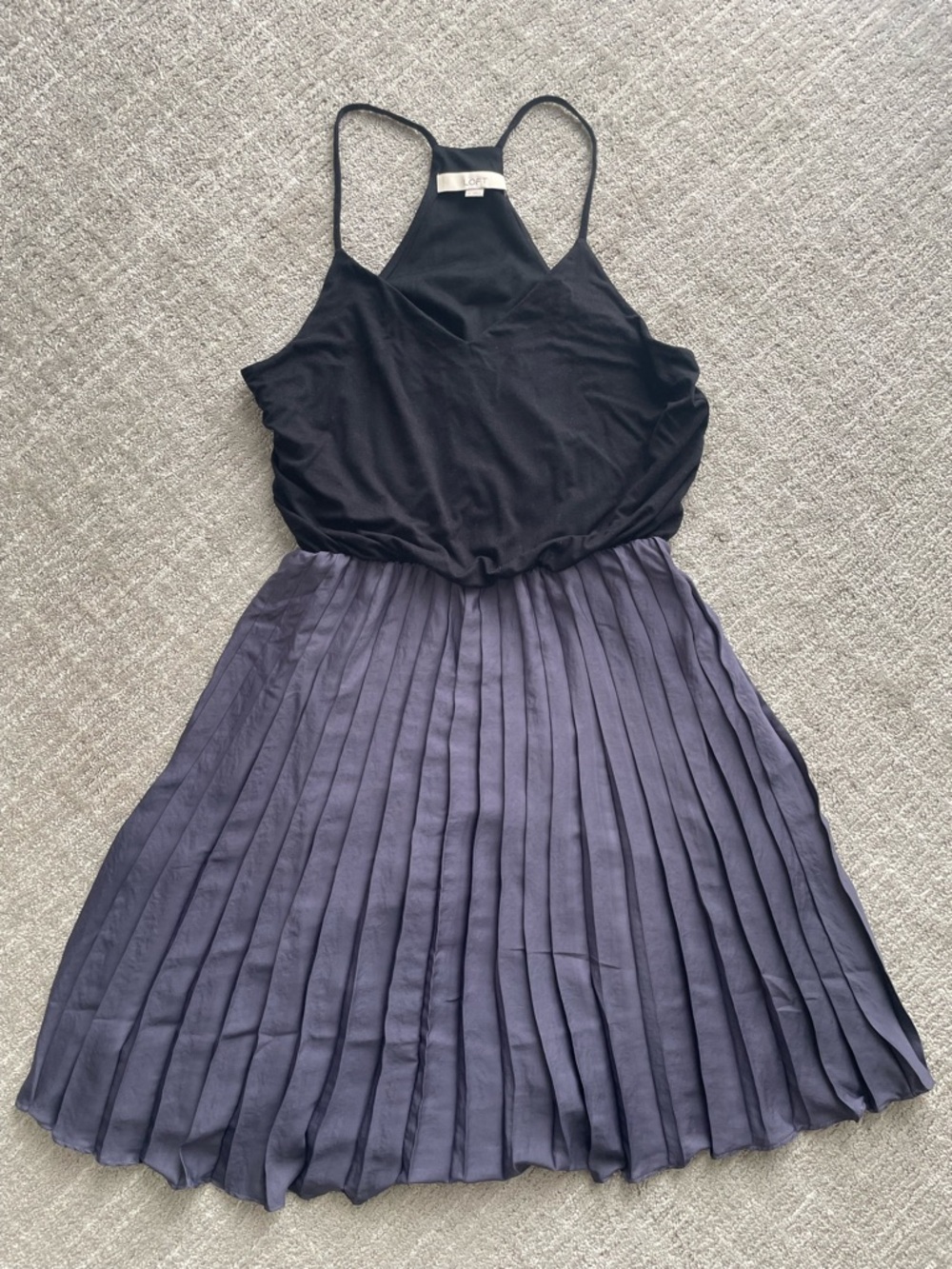 LOFT pleated skirt flowy dress - XS - Like New